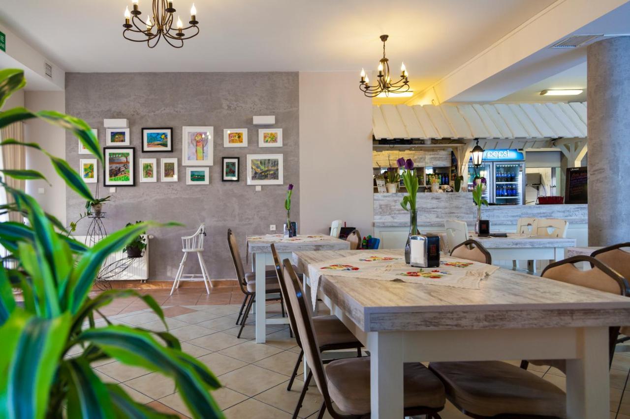Arche Hotel Siedlce Bagian luar foto