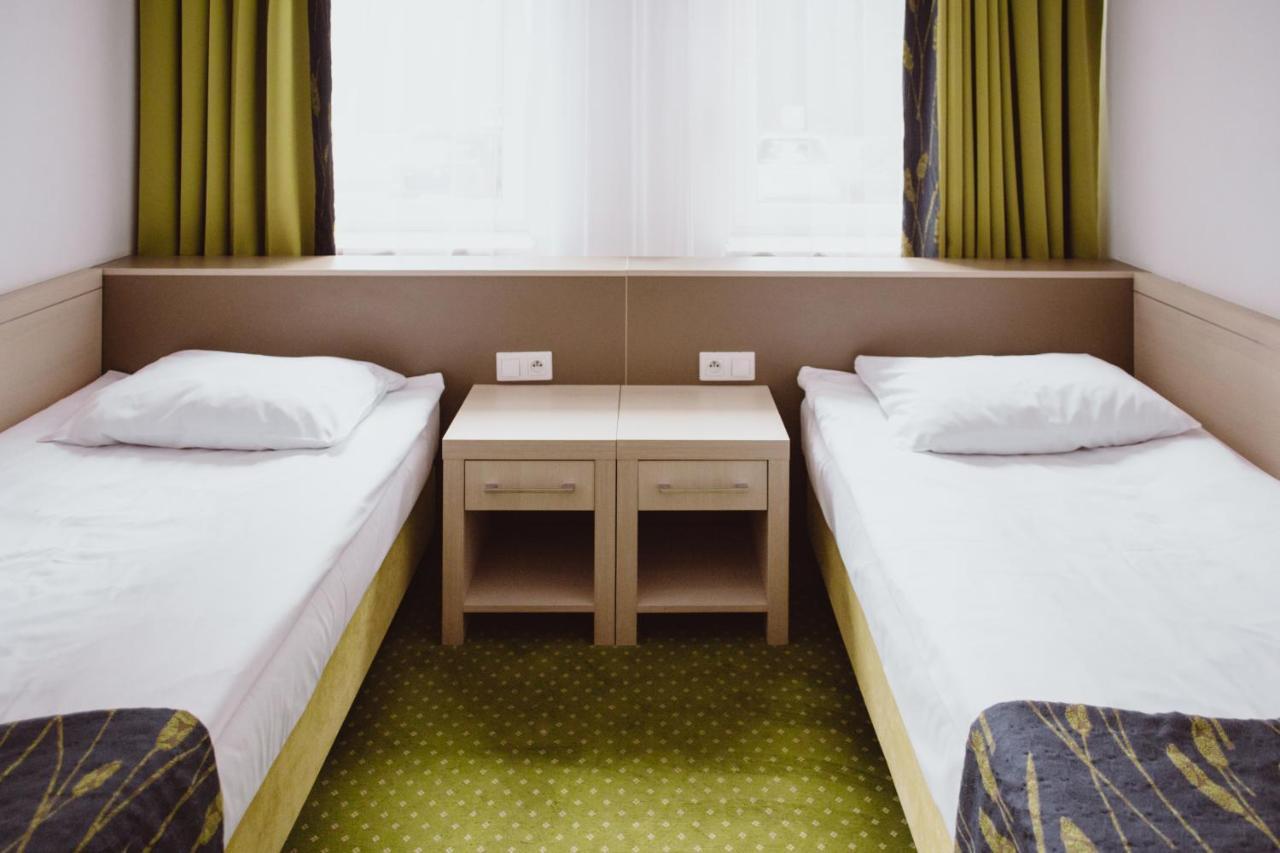 Arche Hotel Siedlce Bagian luar foto