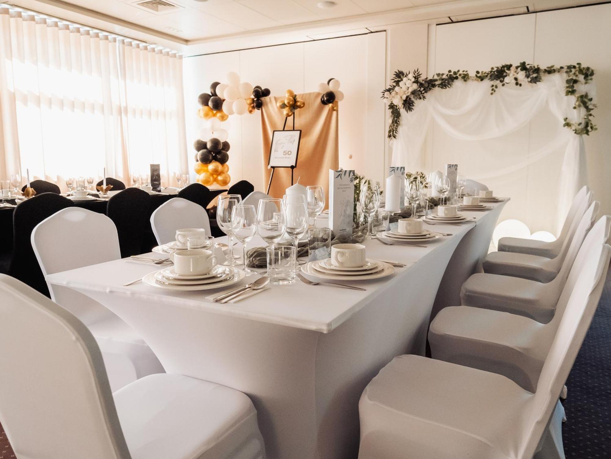Arche Hotel Siedlce Bagian luar foto