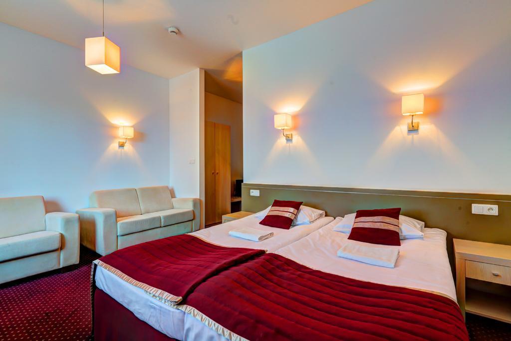 Arche Hotel Siedlce Bagian luar foto