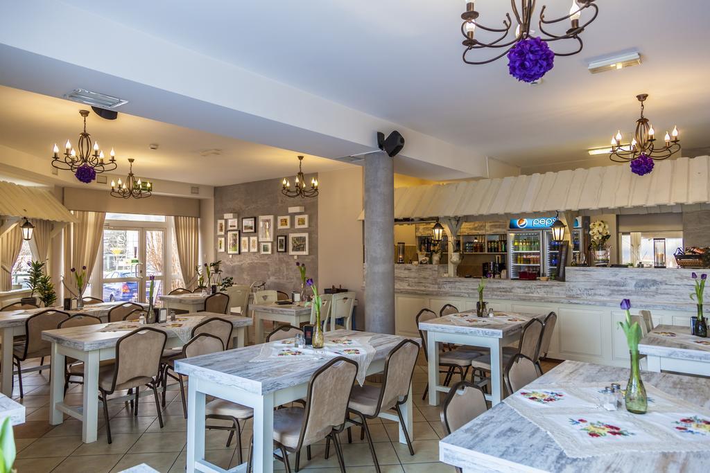 Arche Hotel Siedlce Bagian luar foto