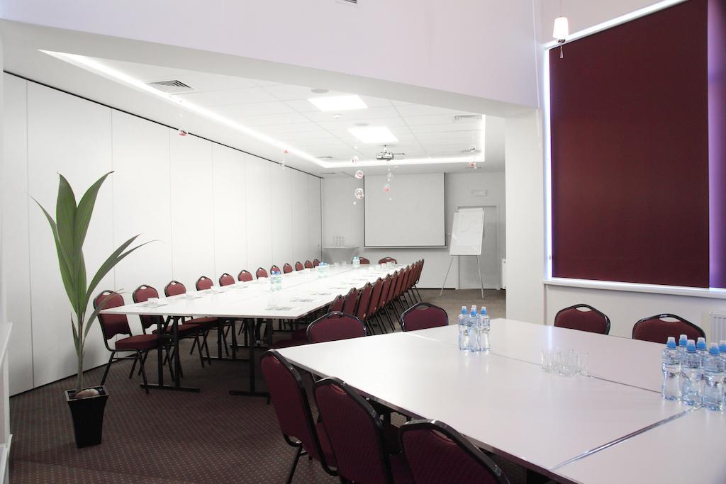 Arche Hotel Siedlce Bagian luar foto